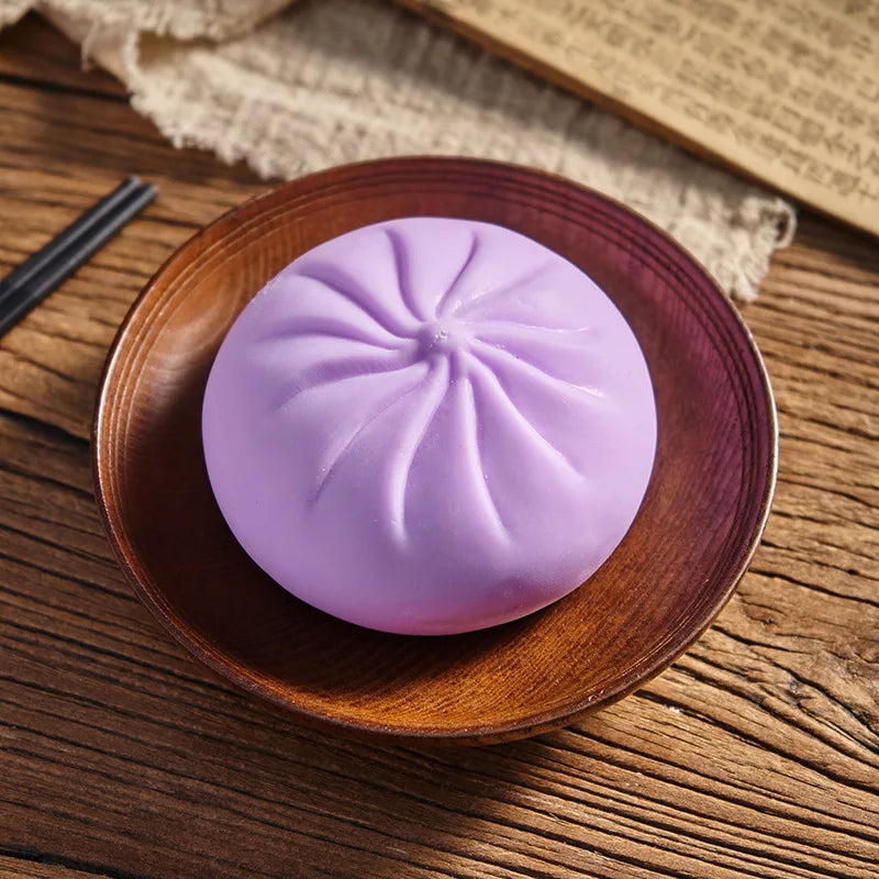 Squishy Bao Bun – Soft Anti-Stress Squeeze Toy