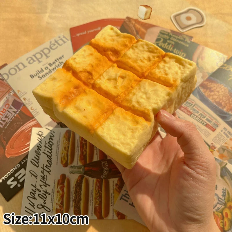 Squishy Toast– Jouet Sensoriel Anti-Stress à Rebond Lent